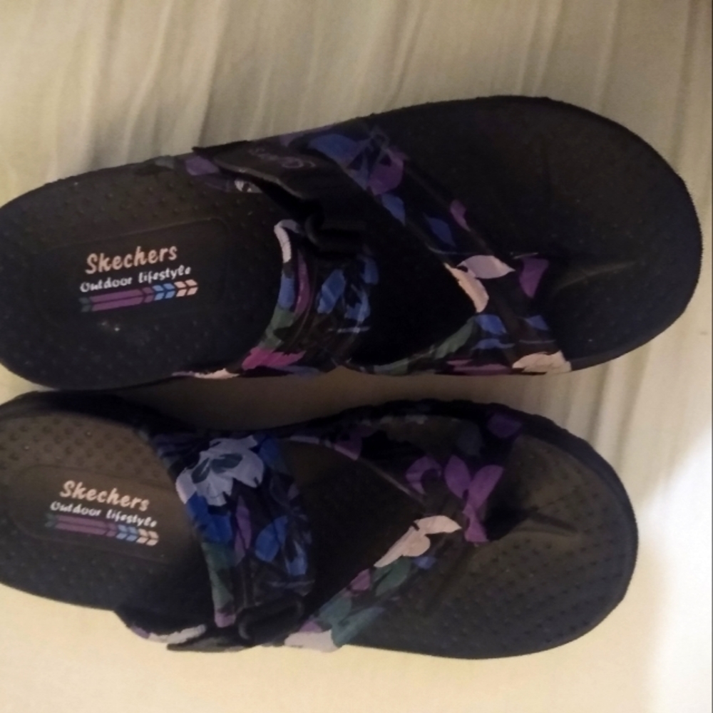 Sketchers Sandals